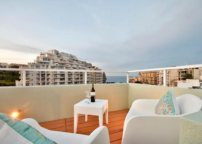 St Julians Seaviews Hilltop House