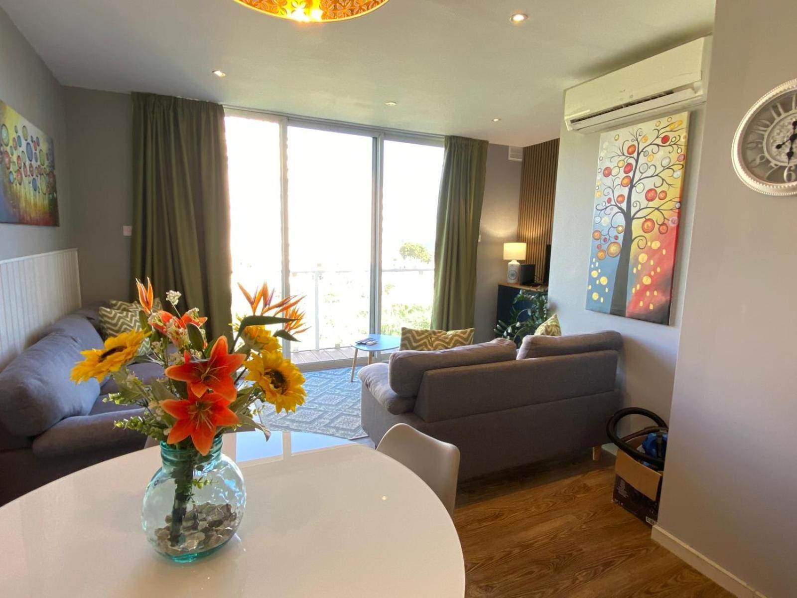 St Julians Seaviews Hilltop House